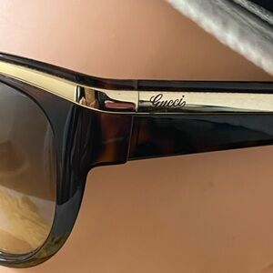 Gucci sunglasses